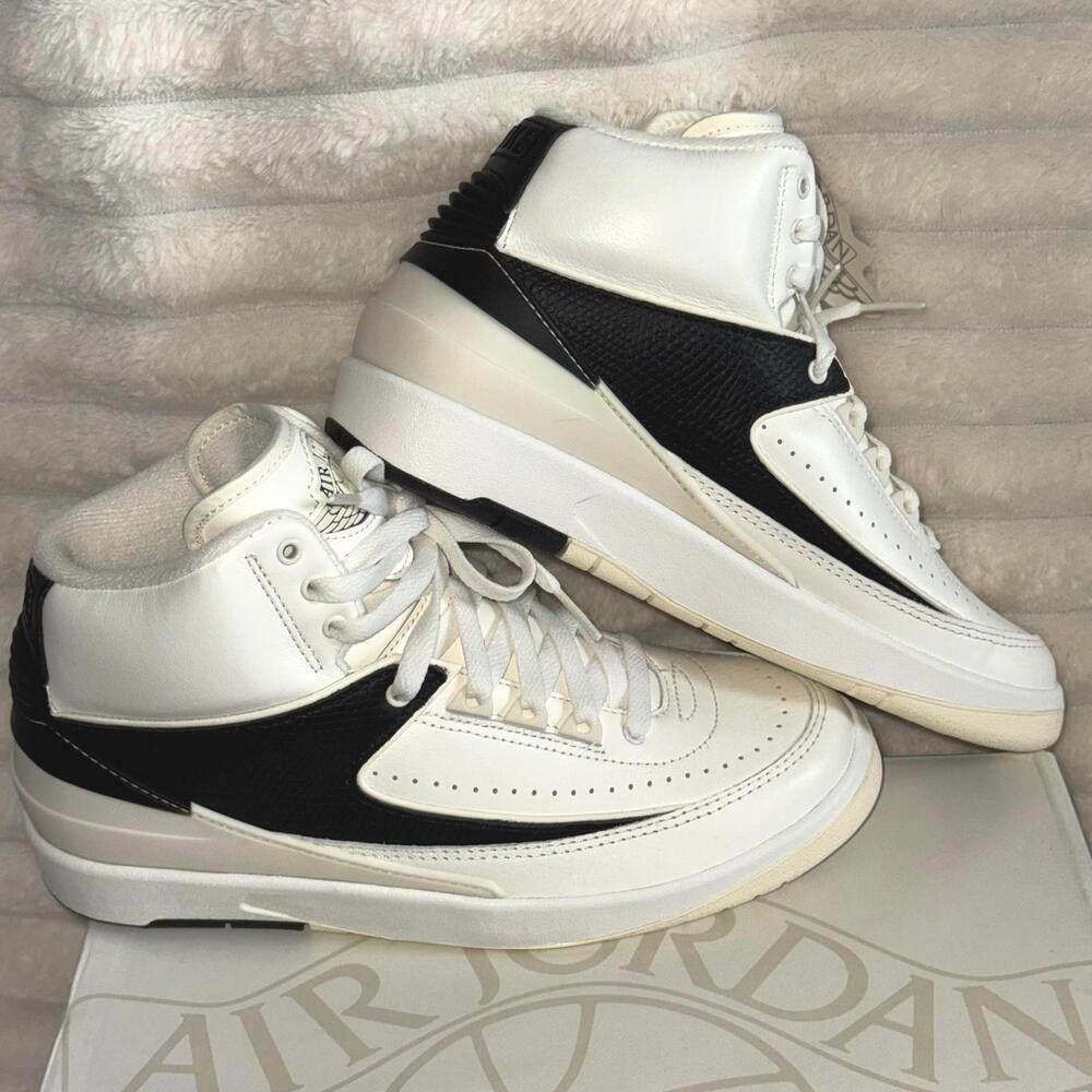 Women's‎ Air Jordan 2 Retro DX4400 Sail Coconut Milk Black 8 Nike White Sneaker
